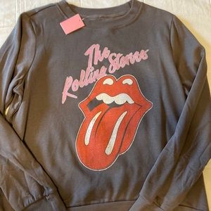 Women’s Rolling Stones Gray crew neck.